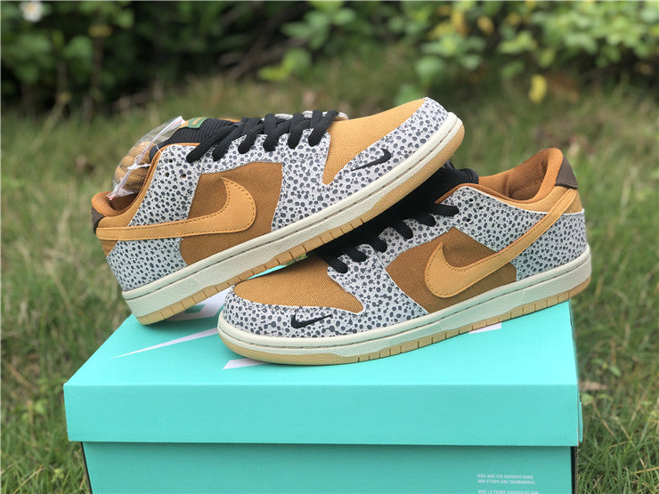 Nike SB Dunk Low - Safari