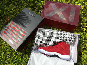 Jordan 11 - Gym Red