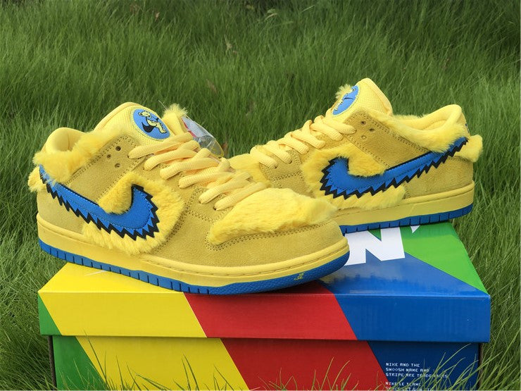 Nike SB Dunk Low - Dead Bears Yellow