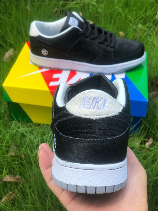 Nike SB Dunk Low - Bearbricks