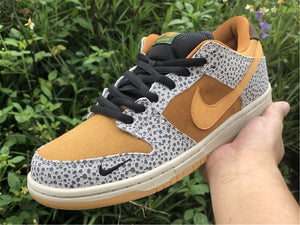 Nike SB Dunk Low - Safari