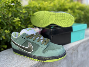 Nike SB Dunk Low - Green Lobster