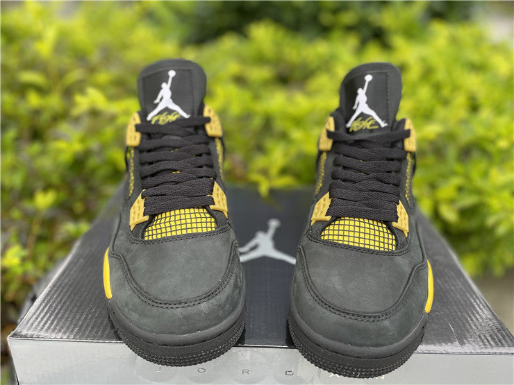Jordan 4 - Thunder