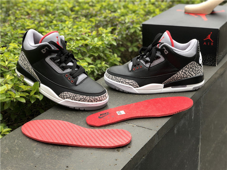 Jordan 3 - Black Cement