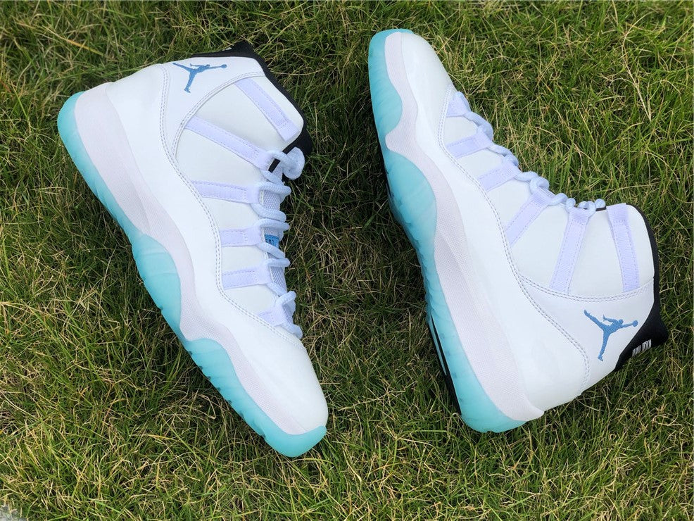 Jordan 11 - Legend Blue