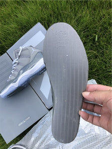 Jordan 11 - Cool Grey