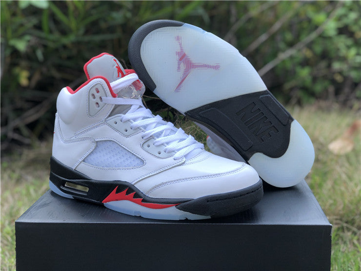 Jordan 5 - Fire Red Silver Tongue