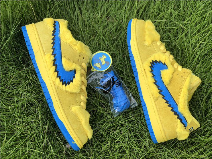 Nike SB Dunk Low - Dead Bears Yellow