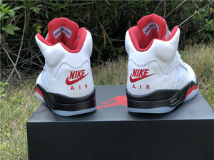 Jordan 5 - Fire Red Silver Tongue