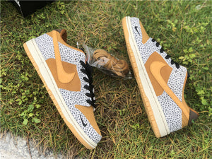 Nike SB Dunk Low - Safari