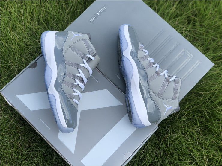 Jordan 11 - Cool Grey