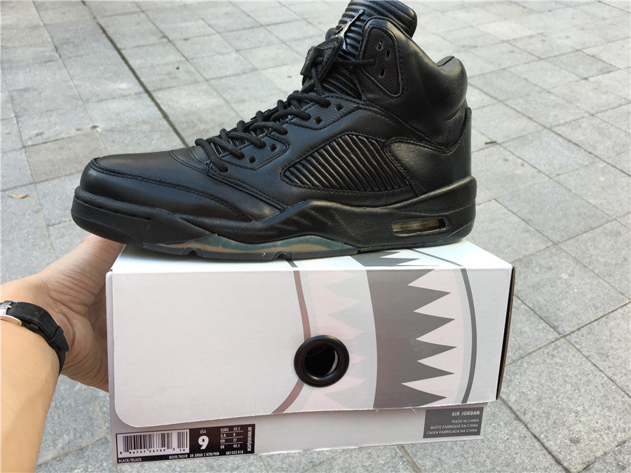 Jordan 5 - Triple Black