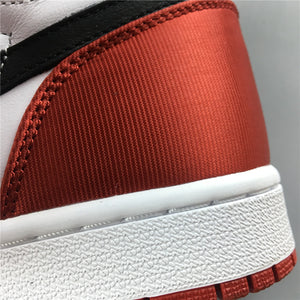 Jordan 1 High - Satin Black Toe