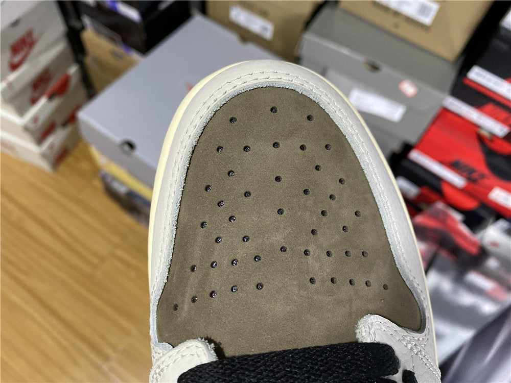 Jordan 1 High - Travis Scott Reverse Grey