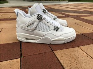 Jordan 4 - Pure Money Silver