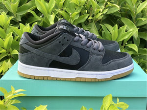 Nike SB Dunk Low - Black Grey