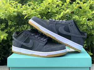 Nike SB Dunk Low - Black Grey