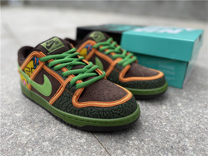 Nike SB Dunk Low - De La Soul