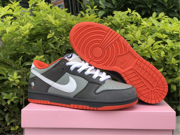 Nike Dunk Low - Pigeon