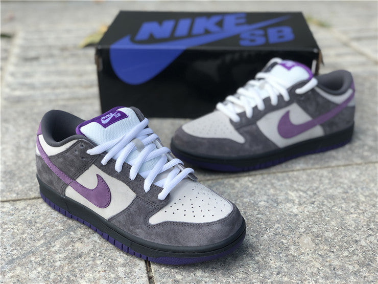 Nike SB Dunk Low - Purple Pigeon