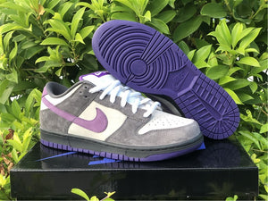 Nike SB Dunk Low - Purple Pigeon