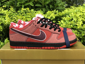 Nike SB Dunk Low - Red Lobster