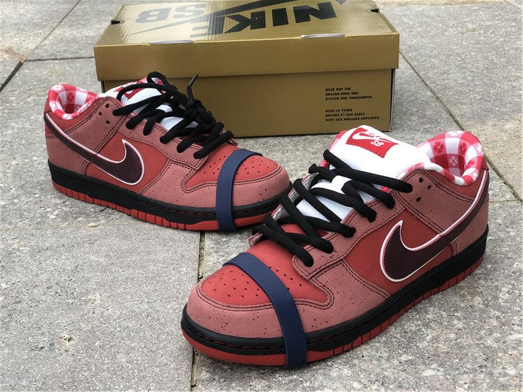 Nike SB Dunk Low - Red Lobster