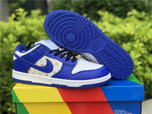 Nike SB Dunk Low Supreme - Blue Stars