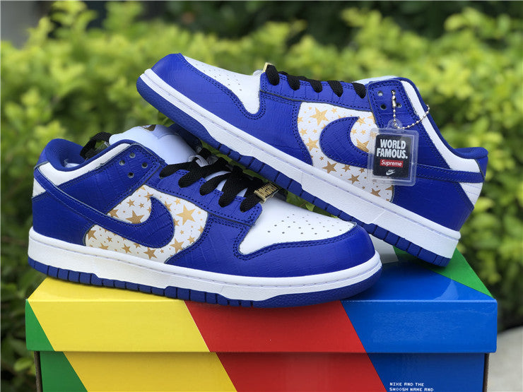 Nike SB Dunk Low Supreme - Blue Stars