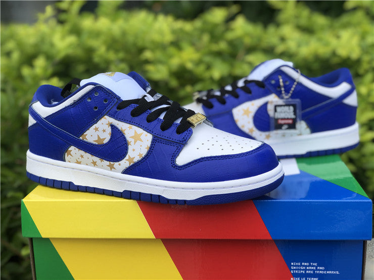 Nike SB Dunk Low Supreme - Blue Stars