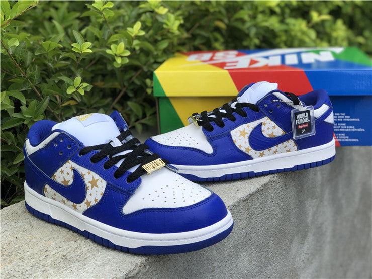 Nike SB Dunk Low Supreme - Blue Stars