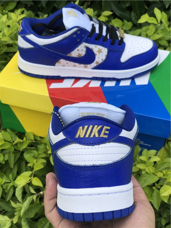 Nike SB Dunk Low Supreme - Blue Stars