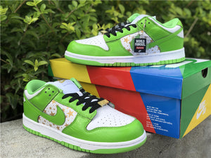 Nike SB Dunk Low Supreme - Lime Stars