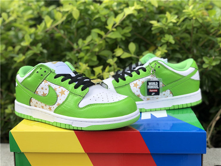 Nike SB Dunk Low Supreme - Lime Stars