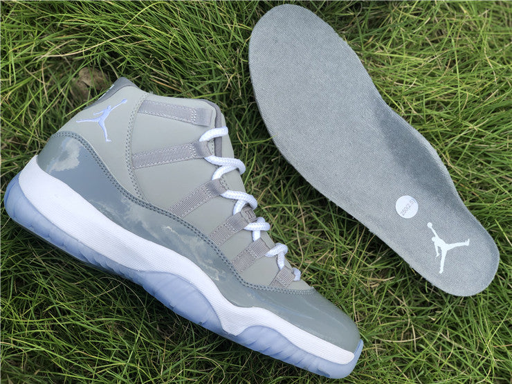 Jordan 11 - Cool Grey