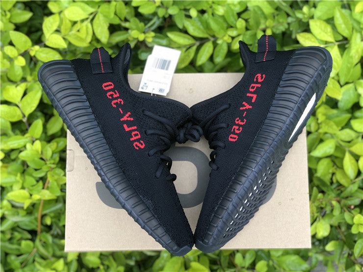 Yeezy 350 - Bred v2