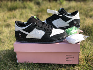 Nike SB Dunk Low - Staple Panda Pigeon