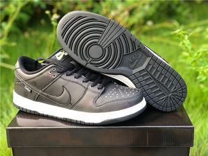 Nike SB Dunk Low - Civilist