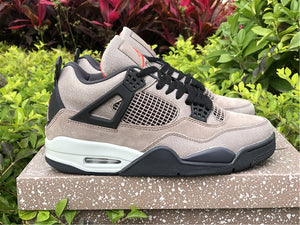 Jordan 4 - Taupe