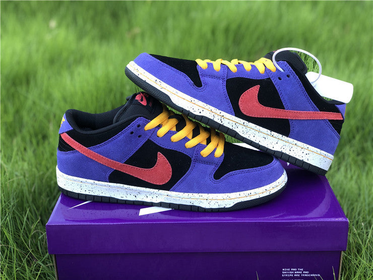 Nike SB Dunk Low - ACG Terra