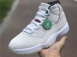 Jordan 11 - Platinum Tint