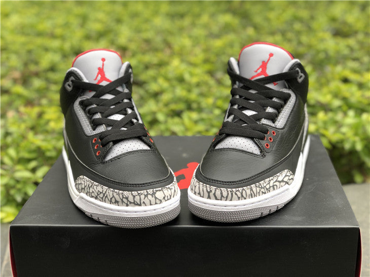 Jordan 3 - Black Cement