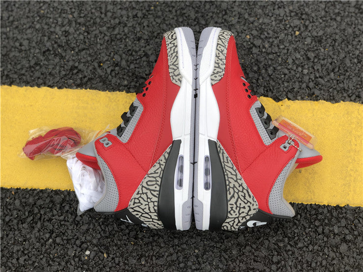 Jordan 3 - Red Cement