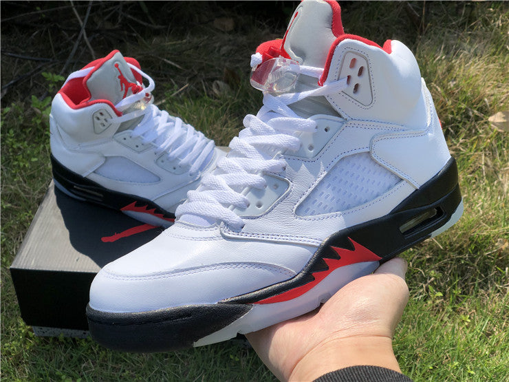 Jordan 5 - Fire Red Silver Tongue