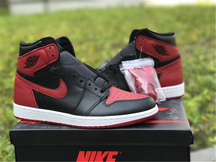 Jordan 1 High - Banned