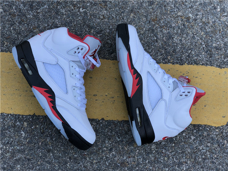 Jordan 5 - Fire Red Silver Tongue