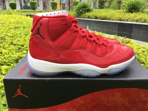 Jordan 11 - Gym Red