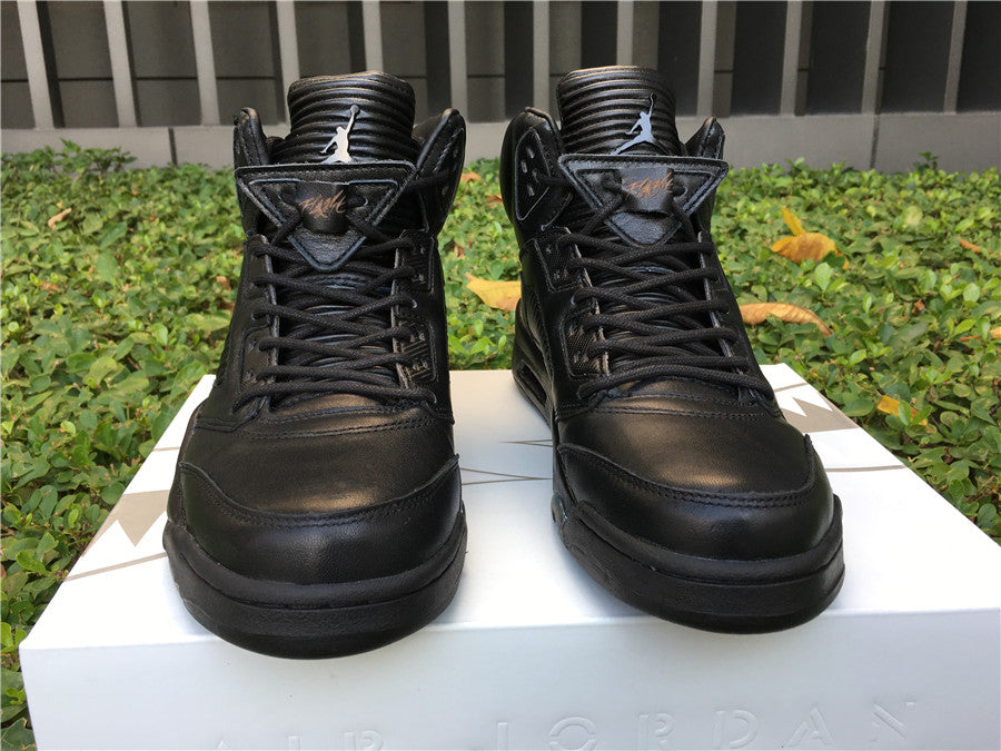 Jordan 5 - Triple Black