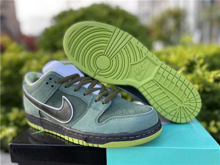 Nike SB Dunk Low - Green Lobster