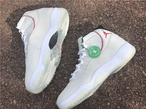 Jordan 11 - Platinum Tint